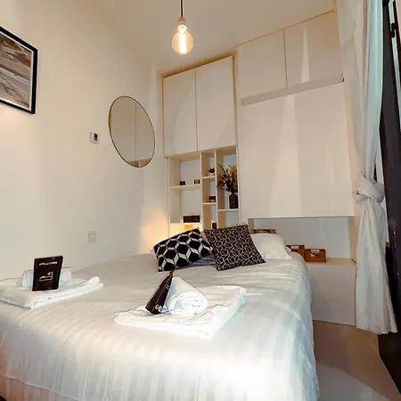 Surf Sea And Sun ビアリッツ