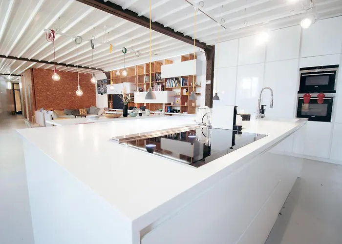 Surf Sea And Sun ビアリッツ